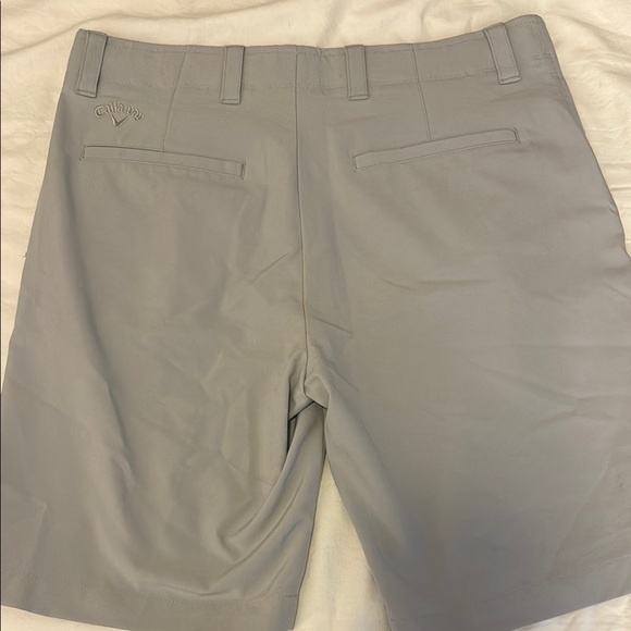 Callaway Men's Gray Shorts - Picture 3 of 3